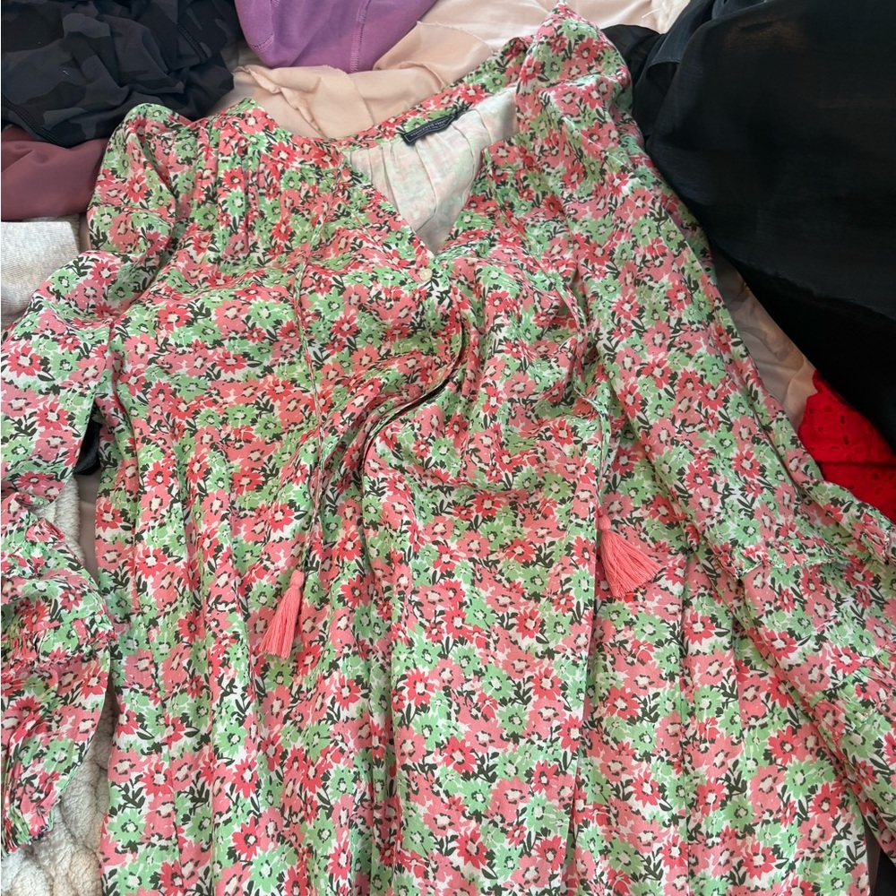 Vineyard vines dress